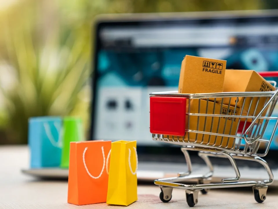 Zakupy online: Jak rozpoznać bezpieczny sklep internetowy?
